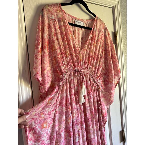 Rujuta Sheth for Anthropologie Pink Abstract Floral Kaftan One Size - Picture 2 of 5